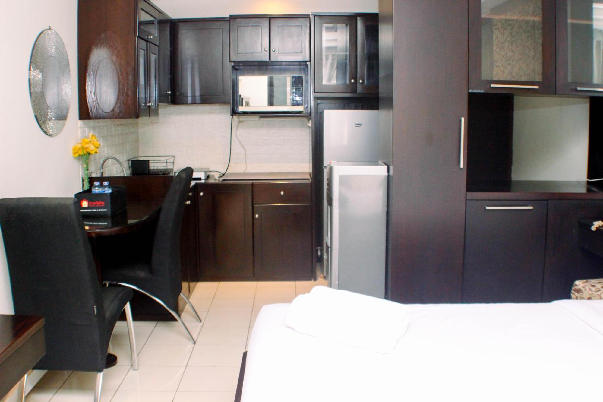 Luxury At Metropark Jababeka By Travelio Apartemen