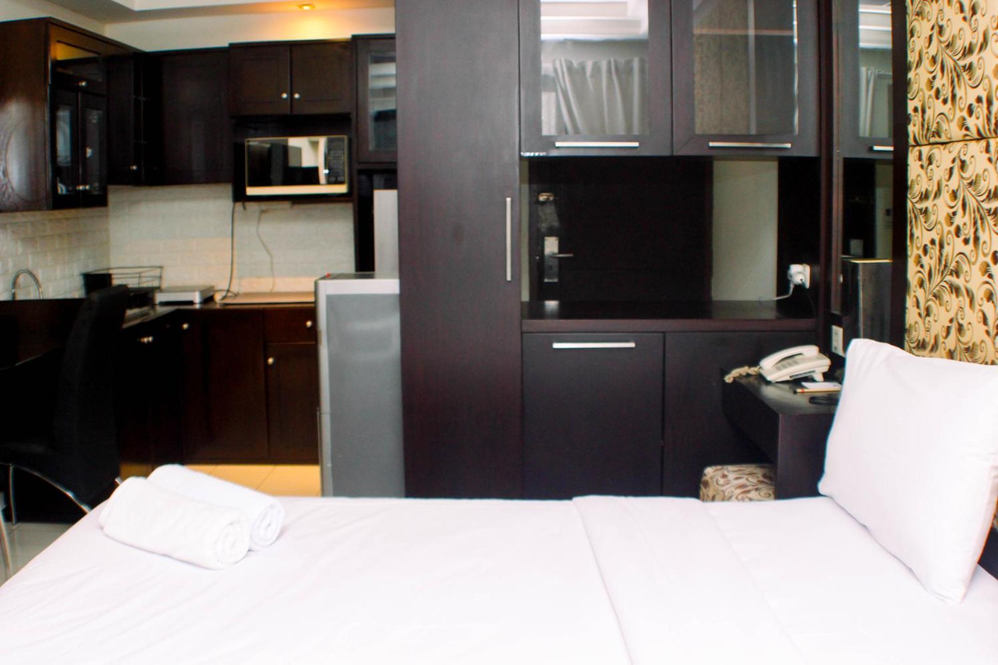 Apartemen Luxury At Metropark Jababeka By Travelio