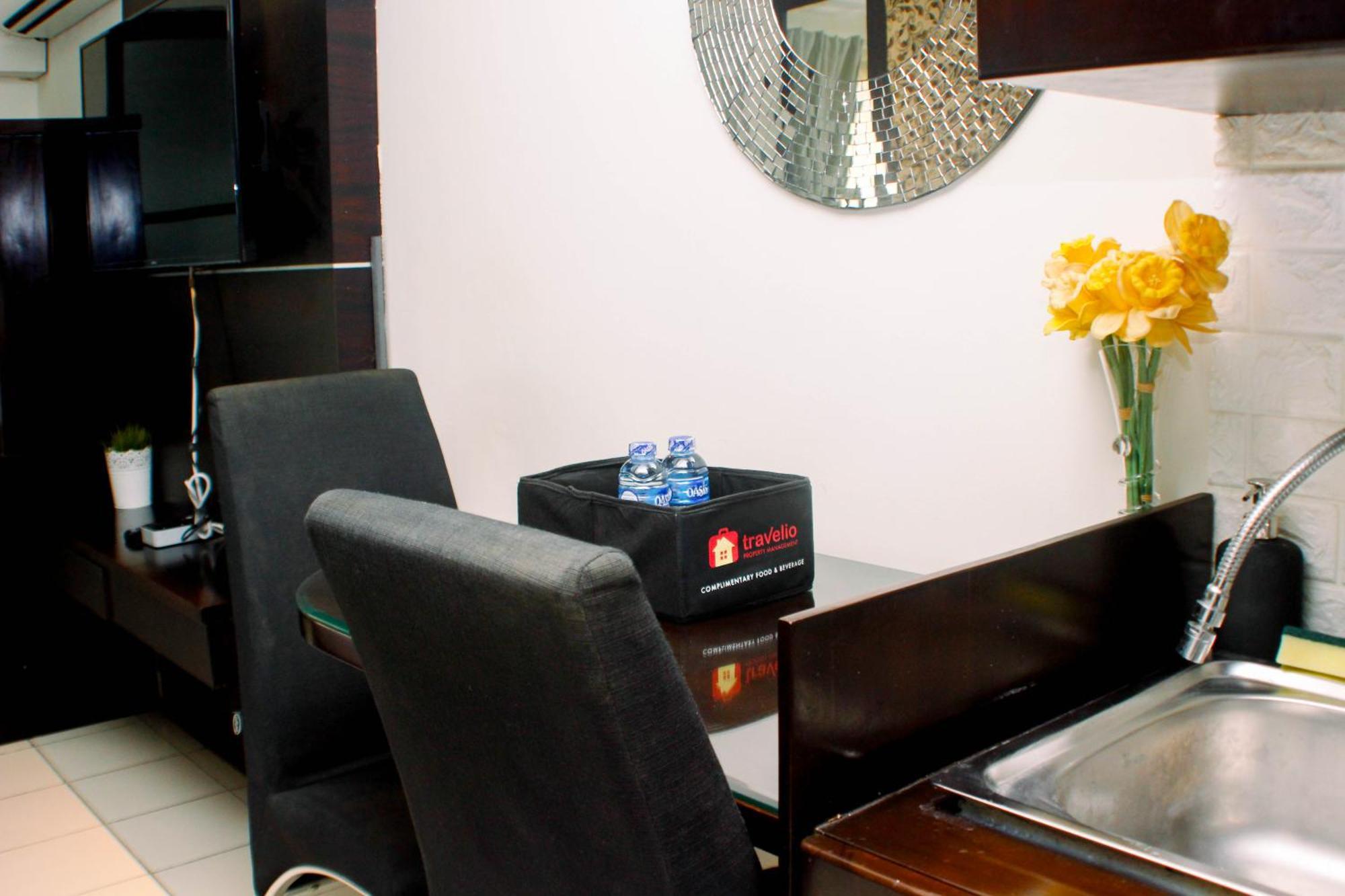 Luxury At Metropark Jababeka By Travelio Apartemen *